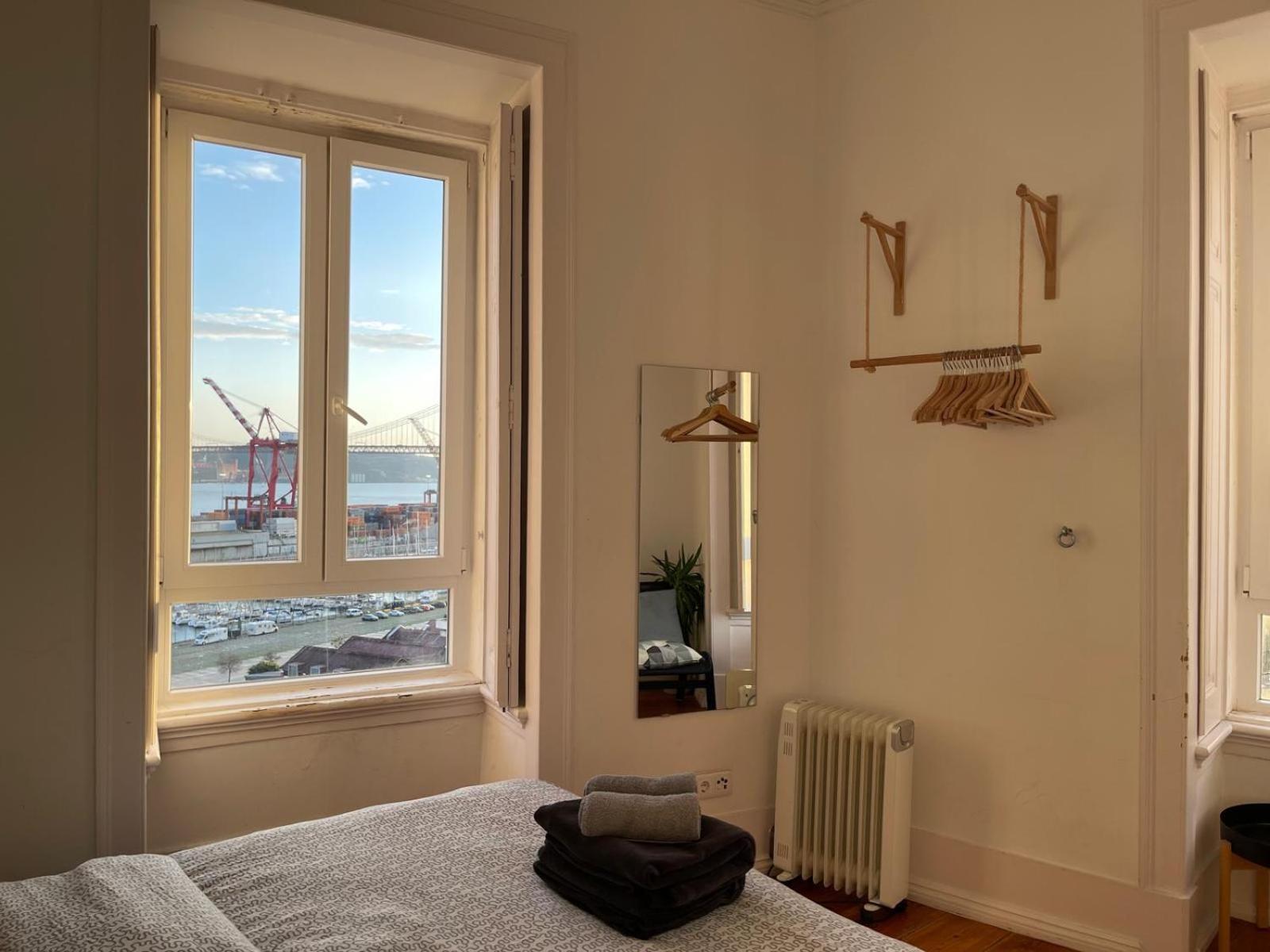 Embassy Arriaga Private Elegance Rooms In Stylish Shared Apartment Лісабон Екстер'єр фото